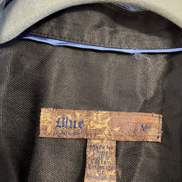 BLUE, Embroidered button Down Shirt Sz M - Picture 6 of 15